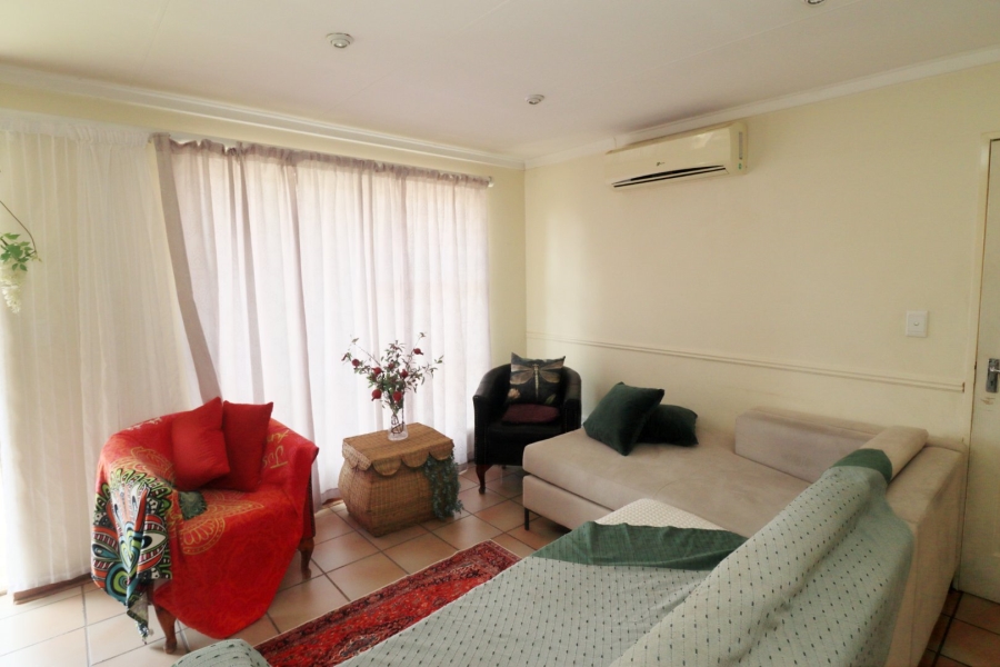 3 Bedroom Property for Sale in Langenhovenpark Free State